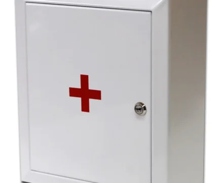 Аптечки первой помощи